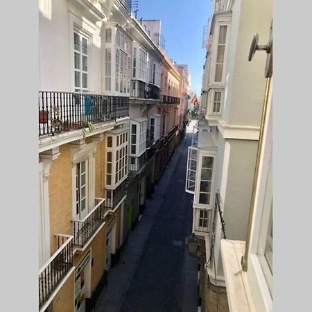 Gatu Premium Villa Libertad, Preferente Mayores De 25 Anos Y Familias Cadiz Dış mekan fotoğraf