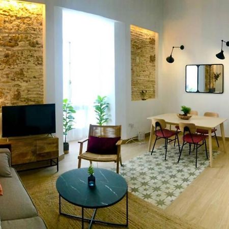 Gatu Premium Villa Libertad, Preferente Mayores De 25 Anos Y Familias Cadiz Dış mekan fotoğraf